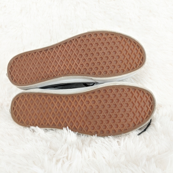 Vans Old Skool Classic Tumble Men's Sneaker - Picture 6 of 7